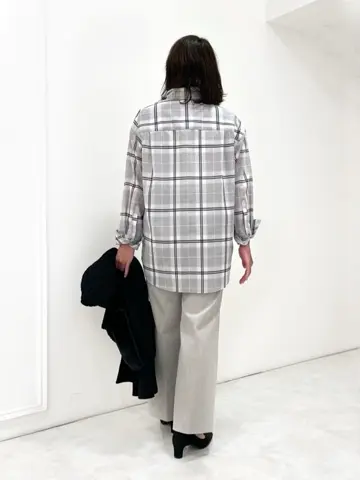 自由区 大野 コーディネート画像