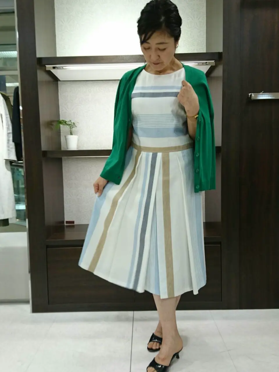 自由区 新保 コーディネート画像