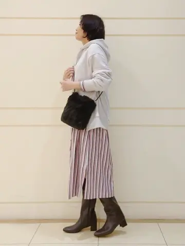 自由区 maruri コーディネート画像