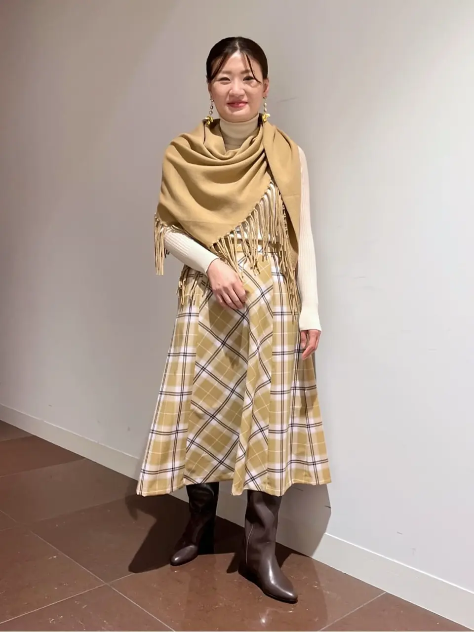 自由区 古宮 コーディネート画像