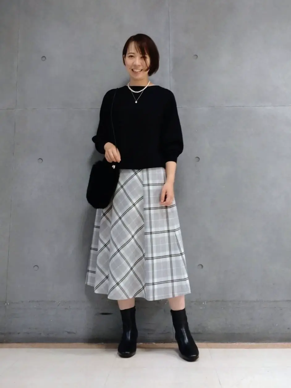  丸尾 コーディネート画像