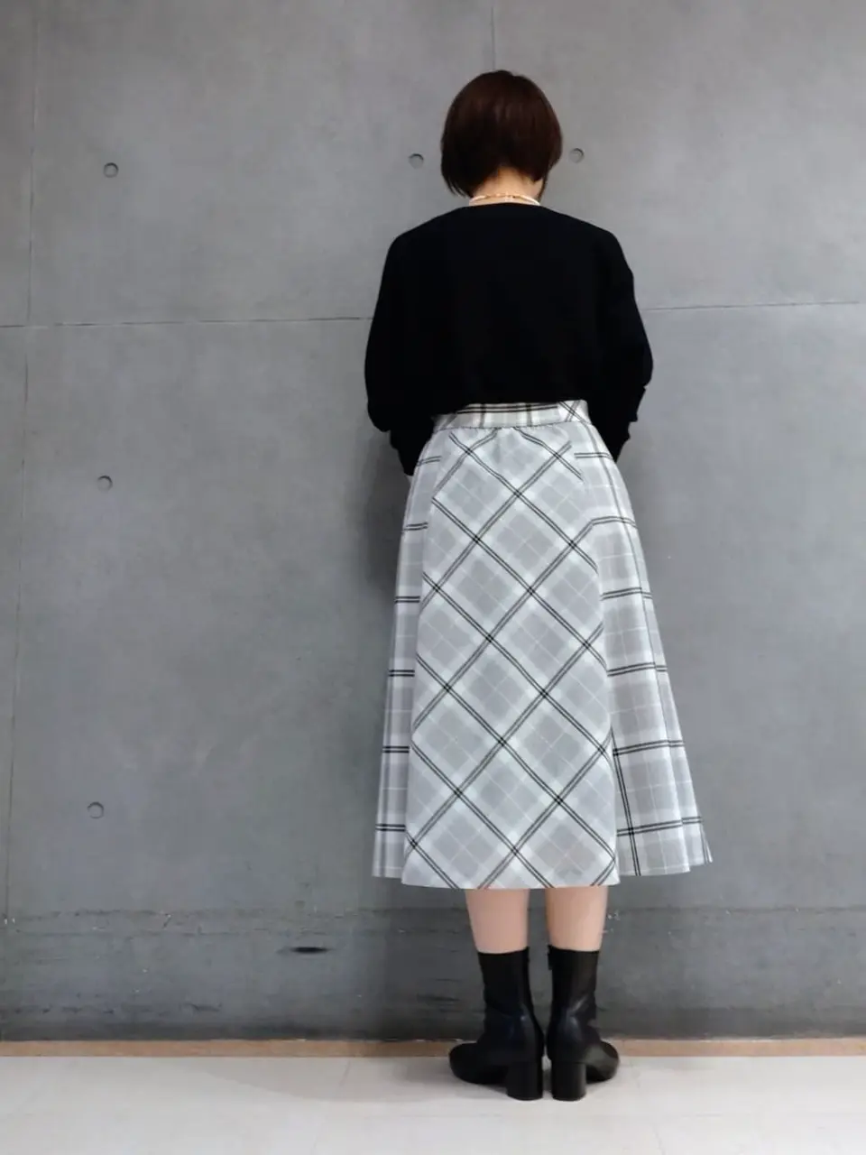 自由区 丸尾 コーディネート画像