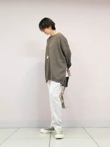 自由区 浅野 コーディネート画像