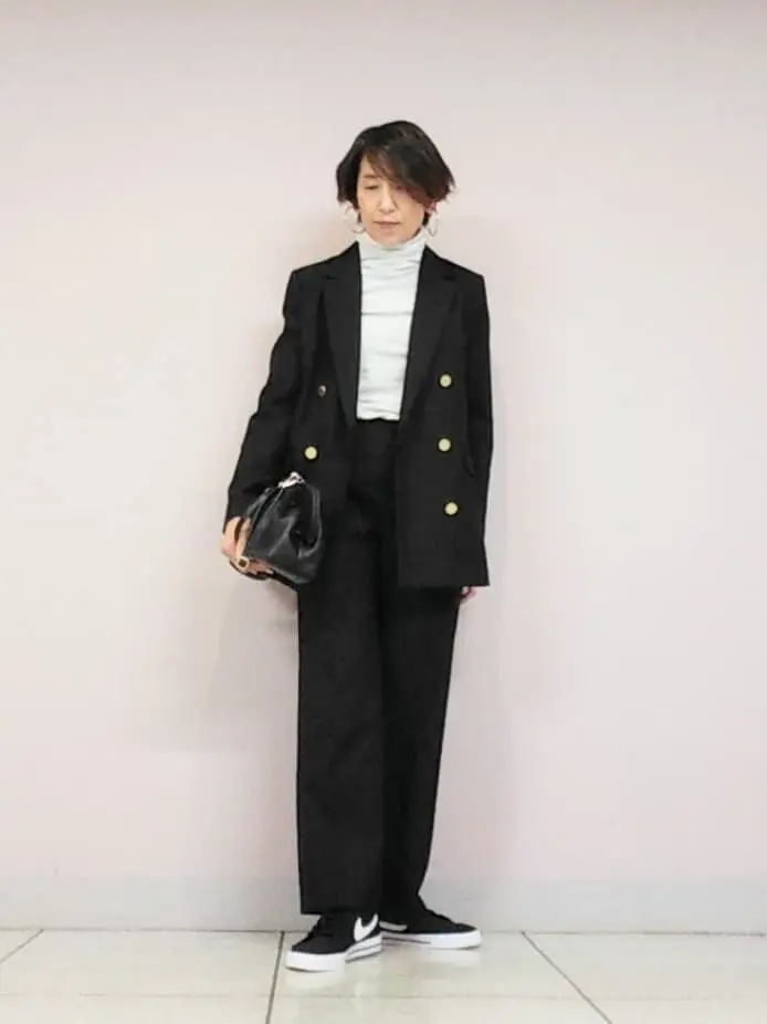 自由区 浅野 コーディネート画像