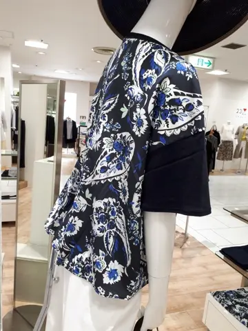 自由区 ナオミ コーディネート画像