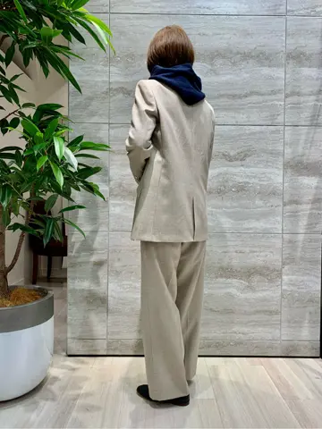 自由区 Ishii コーディネート画像