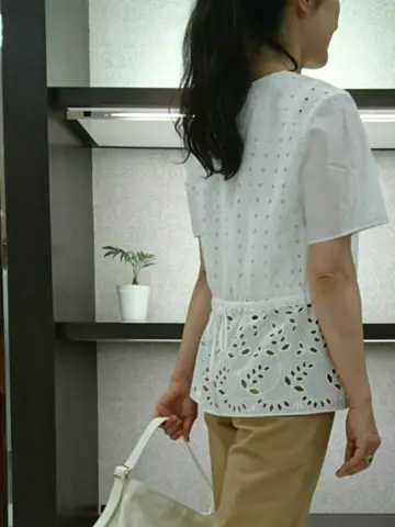 自由区 新保 コーディネート画像