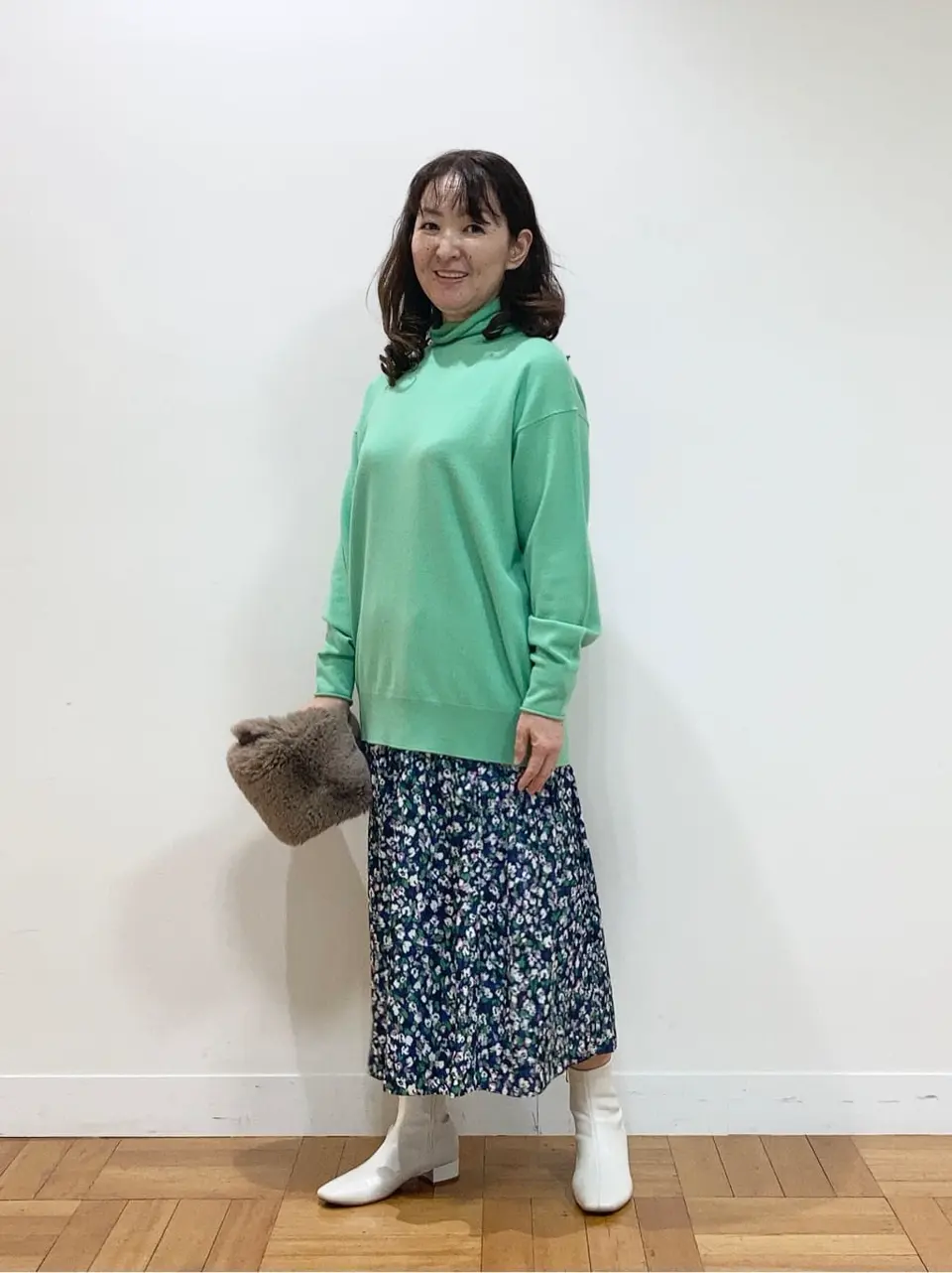  白戸 コーディネート画像