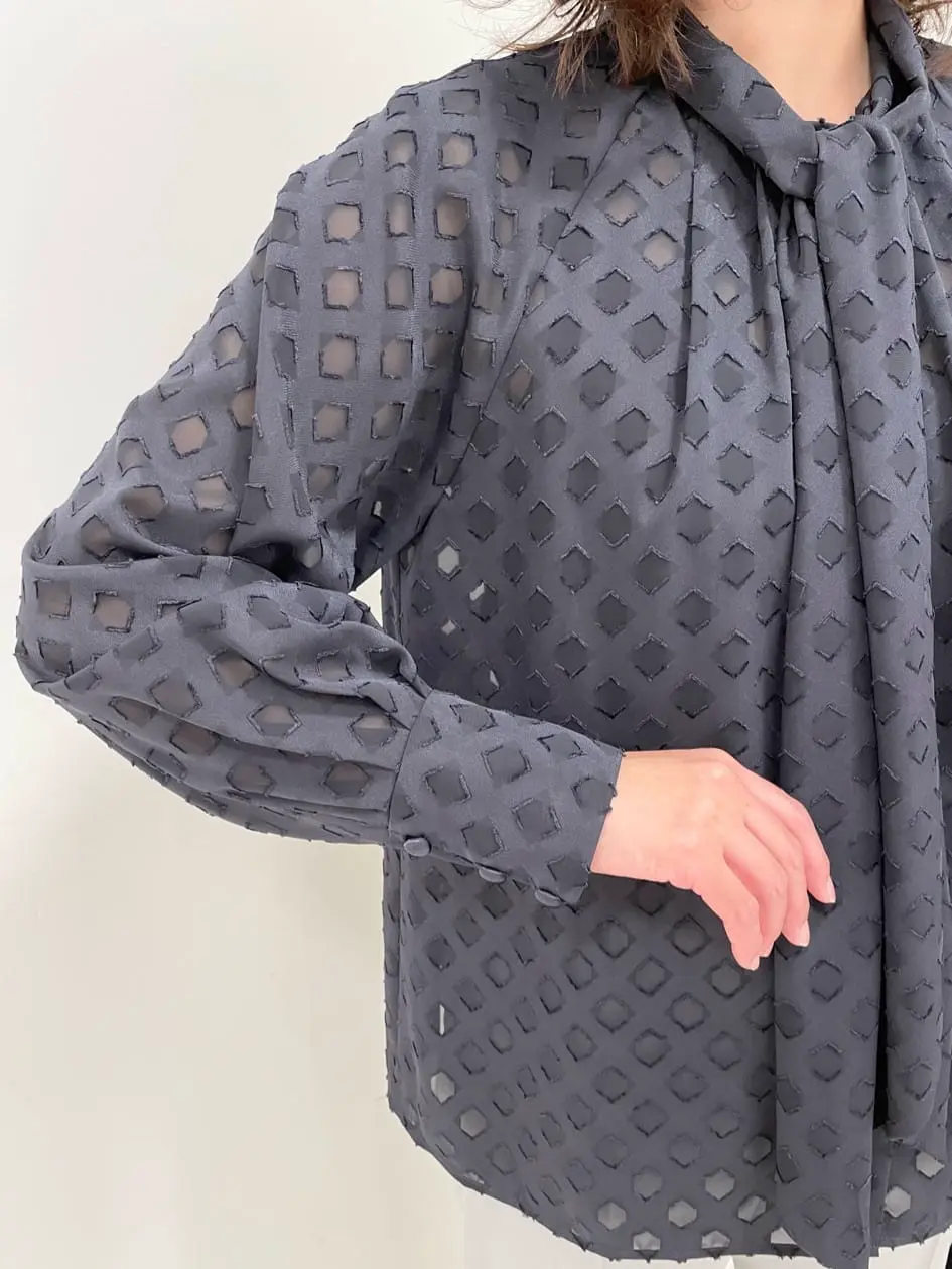 自由区 大野 コーディネート画像