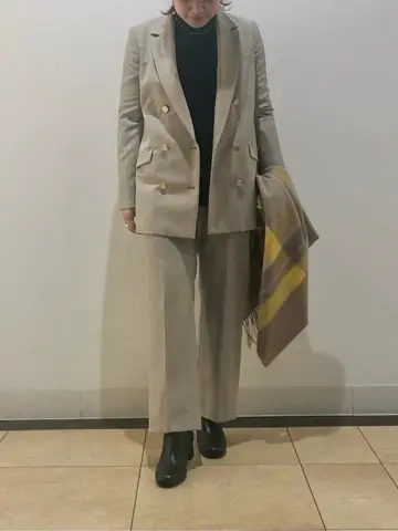 自由区 藤﨑 コーディネート画像