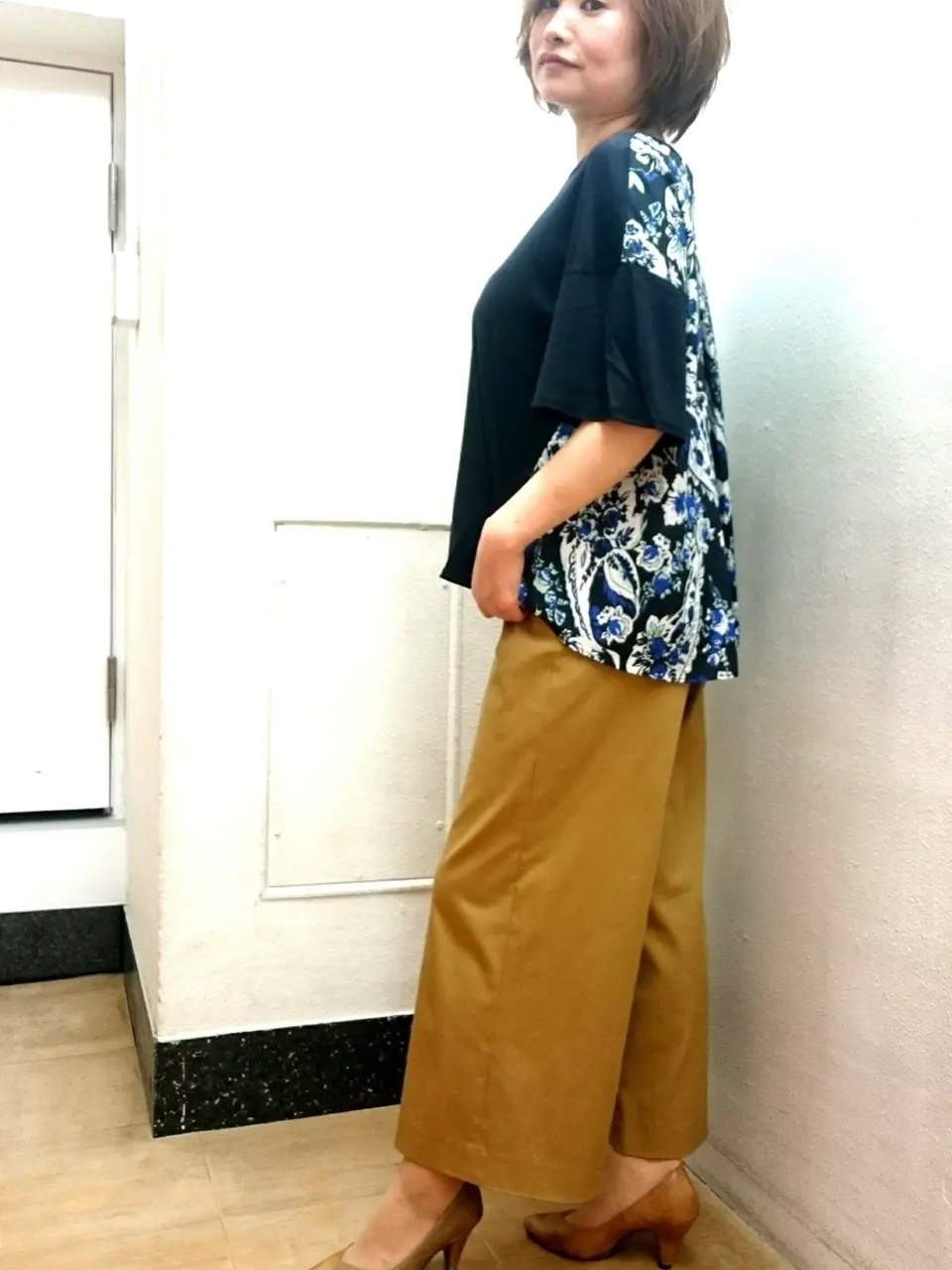 自由区 eri コーディネート画像