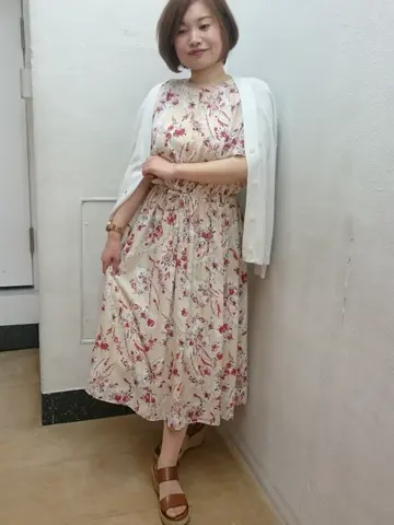 自由区 eri コーディネート画像