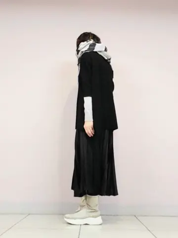 自由区 浅野 コーディネート画像