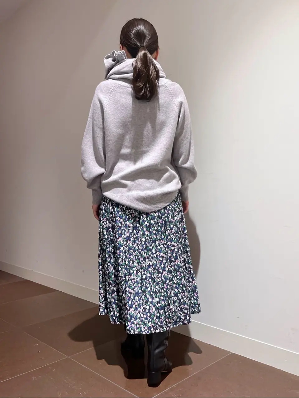 自由区 古宮 コーディネート画像