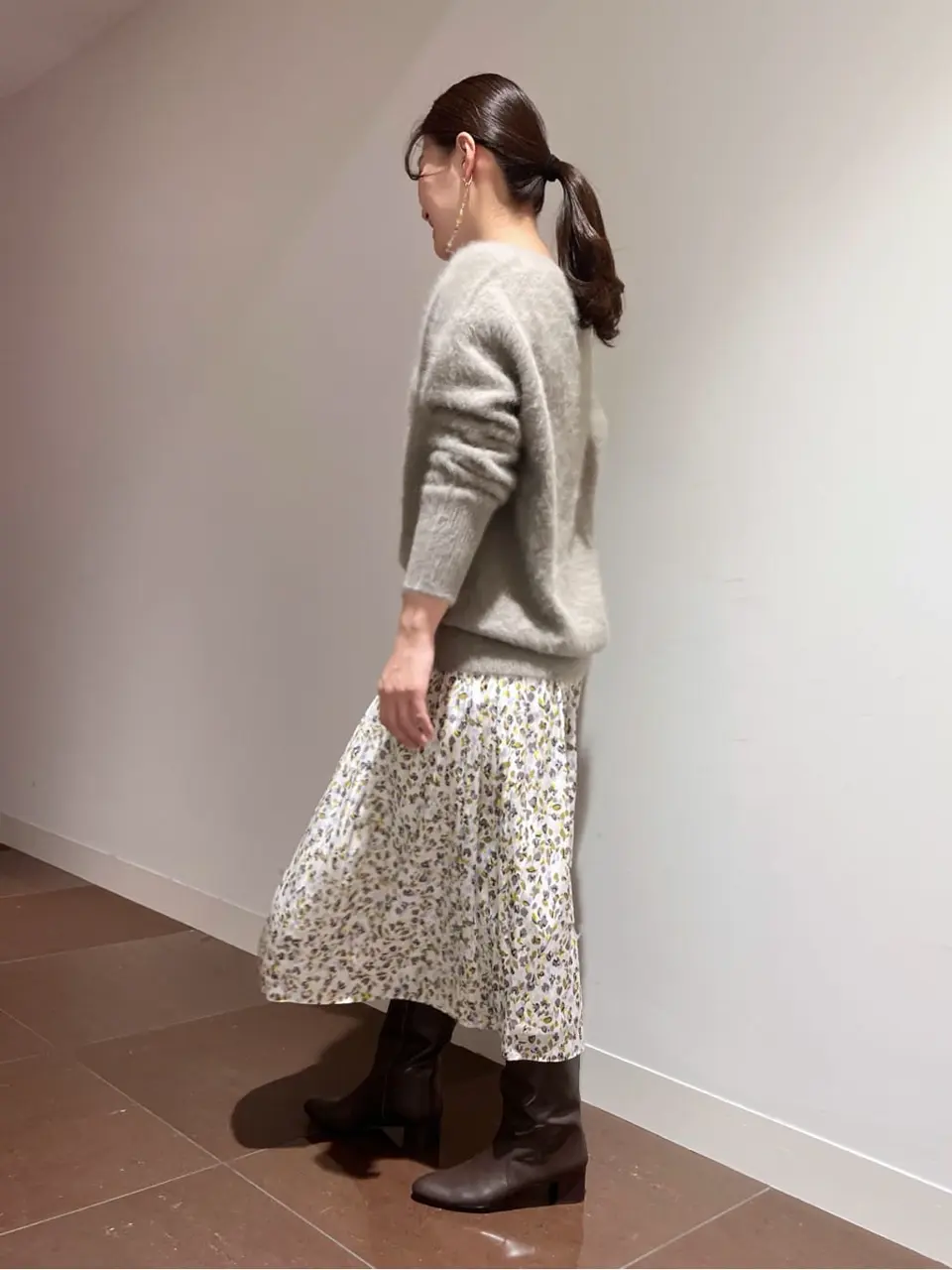 自由区 古宮 コーディネート画像