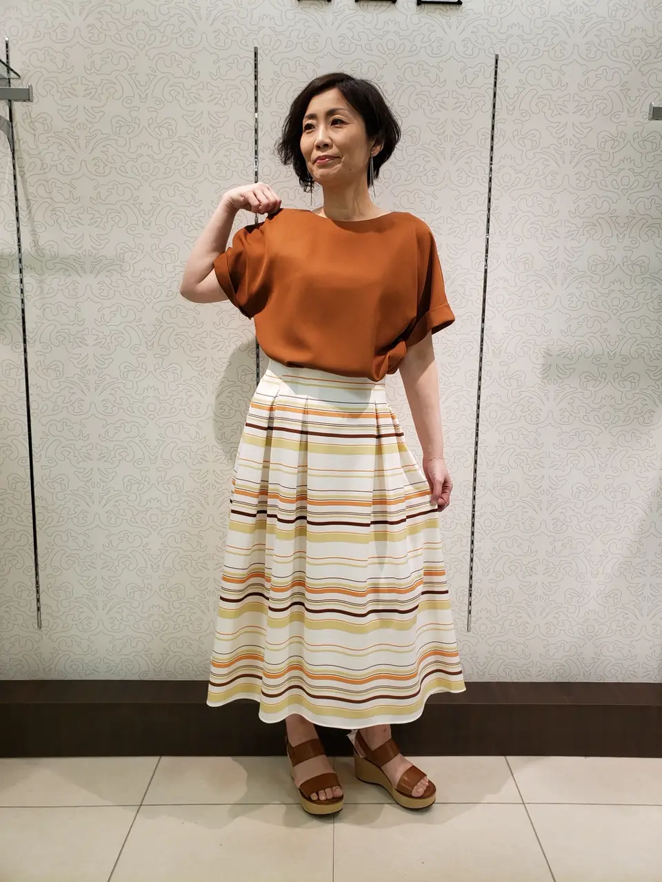 自由区 maruri コーディネート画像