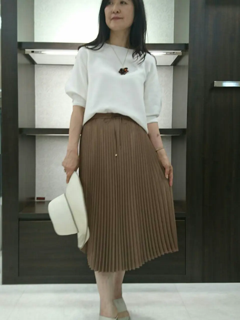  新保 コーディネート画像