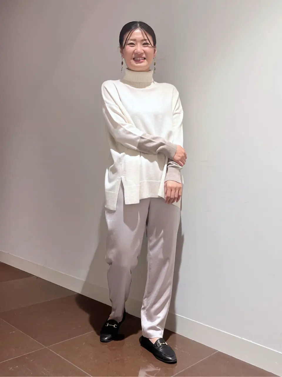 自由区 古宮 コーディネート画像