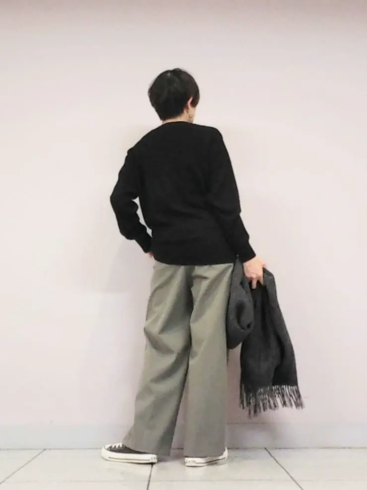 自由区 浅野 コーディネート画像