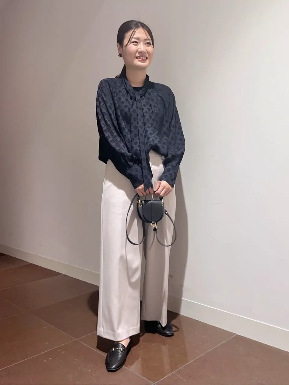 自由区 古宮 コーディネート画像