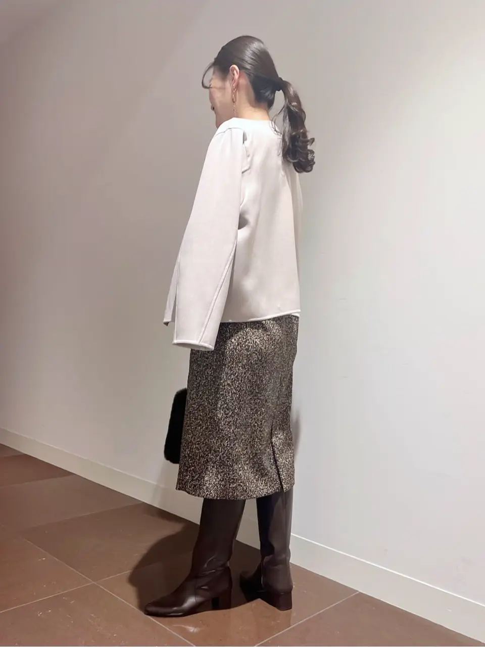 自由区 古宮 コーディネート画像