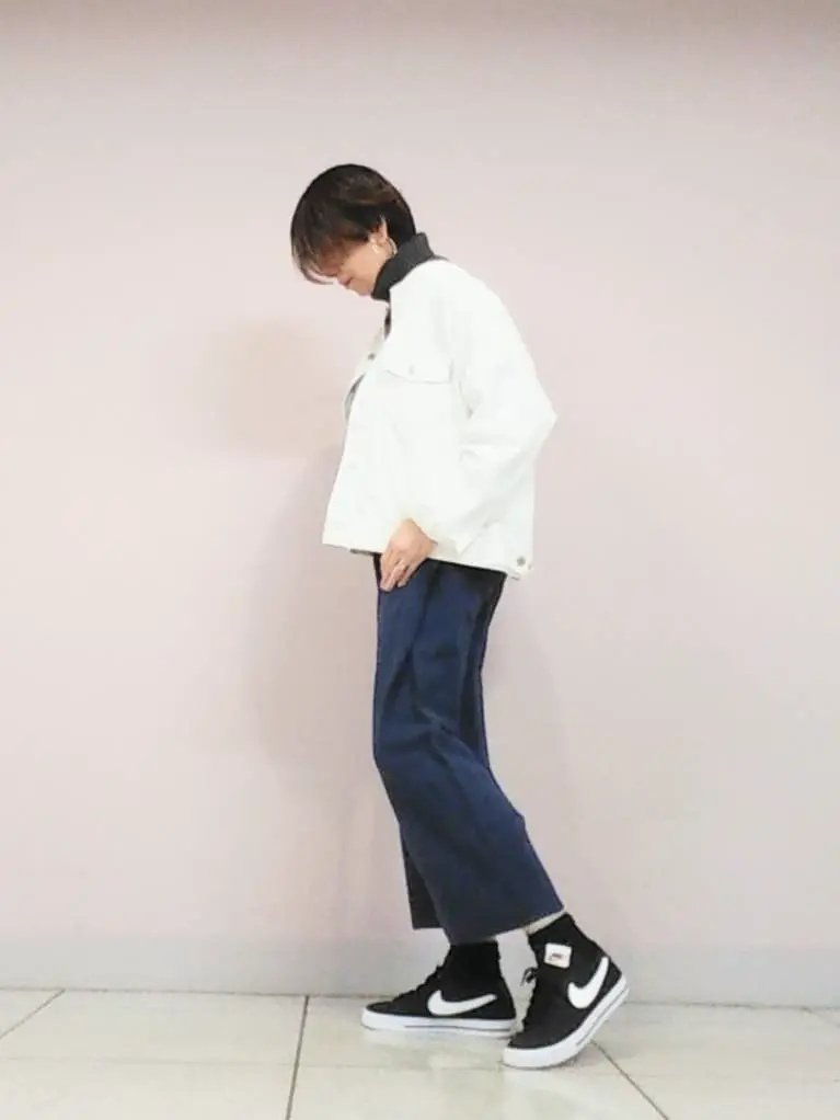 自由区 浅野 コーディネート画像