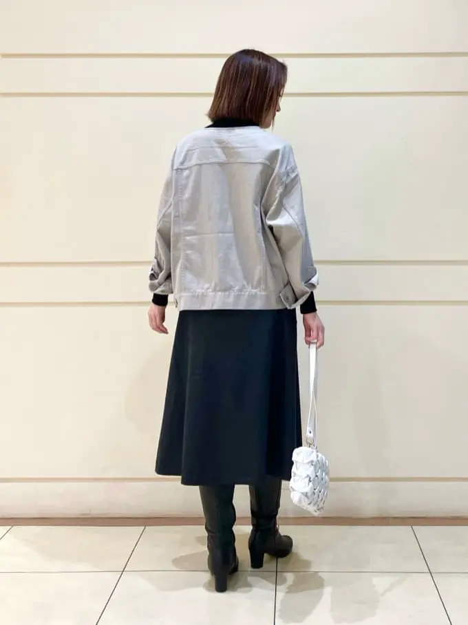 自由区 加藤 コーディネート画像