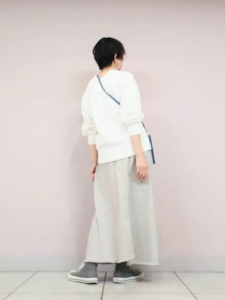 自由区 浅野 コーディネート画像