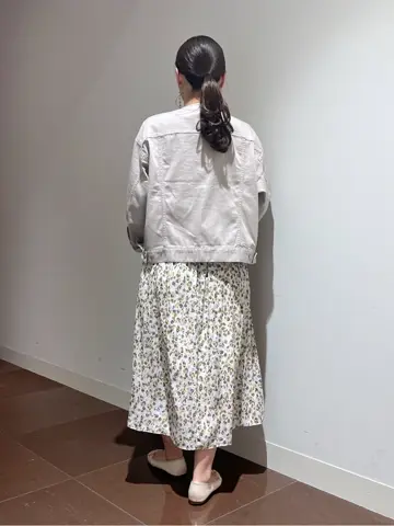 自由区 古宮 コーディネート画像