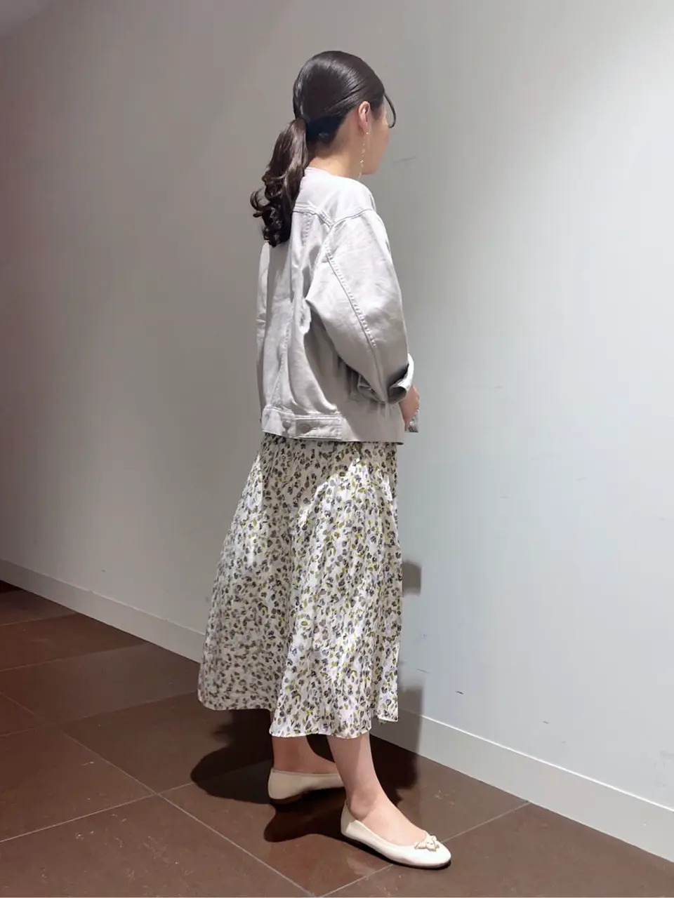 自由区 古宮 コーディネート画像