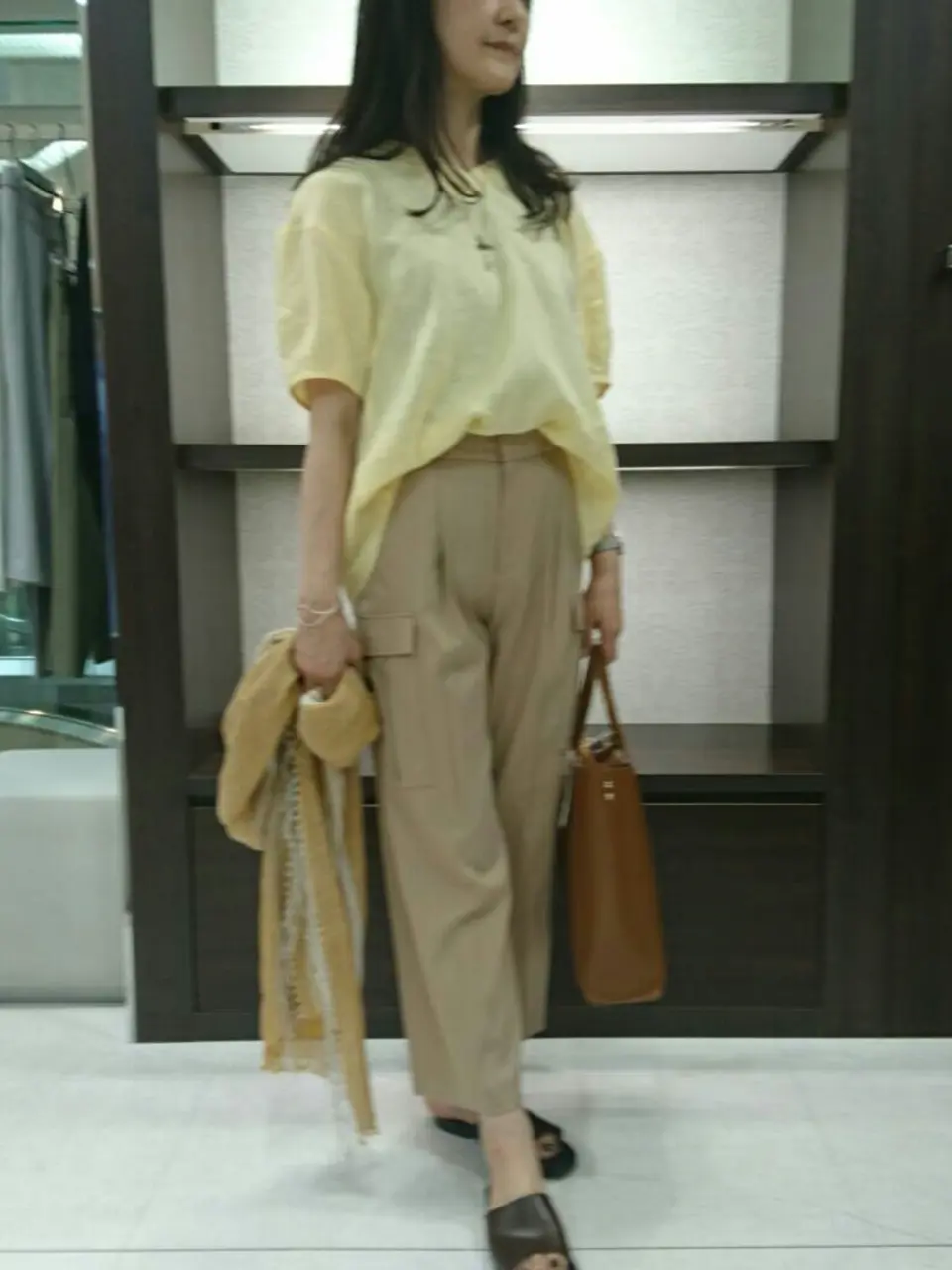  新保 コーディネート画像