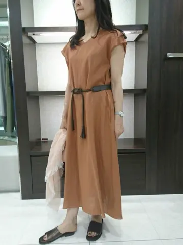 自由区 新保 コーディネート画像