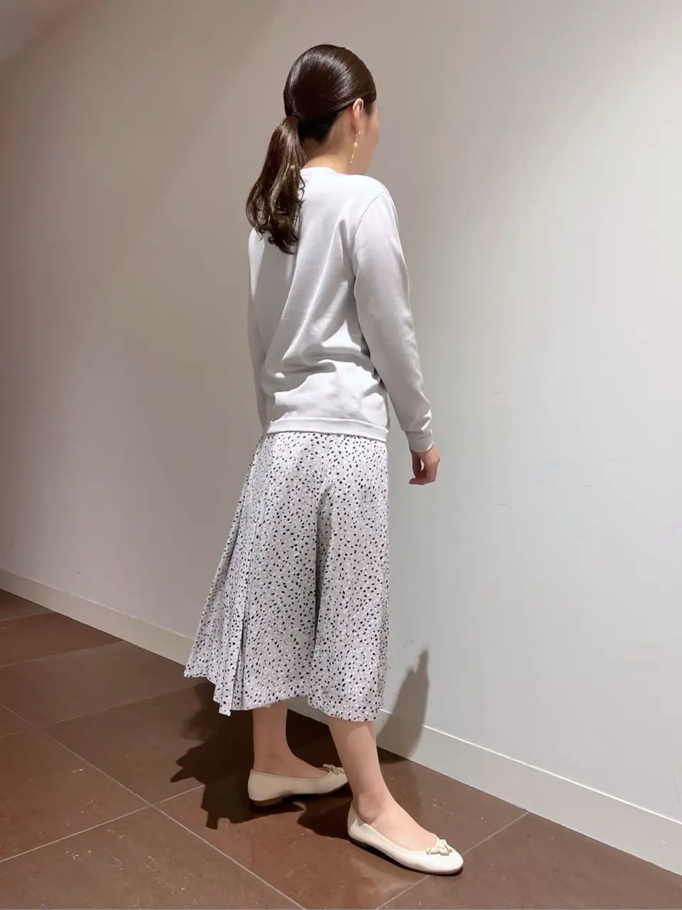 自由区 古宮 コーディネート画像