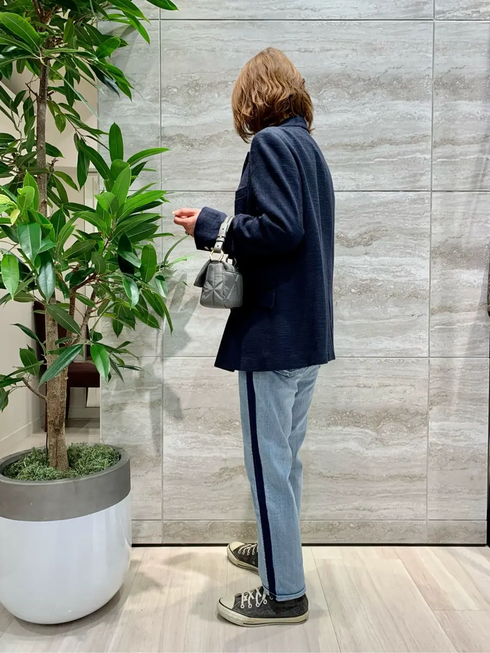 自由区 Ishii コーディネート画像