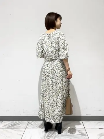 自由区 佐藤 コーディネート画像