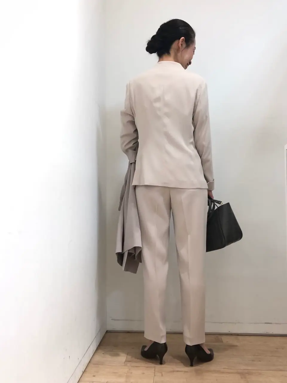 自由区 中尾 コーディネート画像