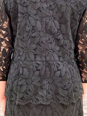 自由区 中鉢 コーディネート画像