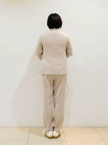 自由区 宇野 コーディネート画像