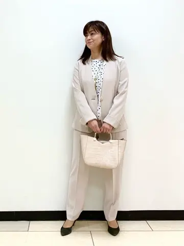 自由区 岡崎 コーディネート画像