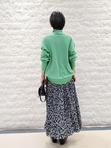 自由区 佐藤 コーディネート画像