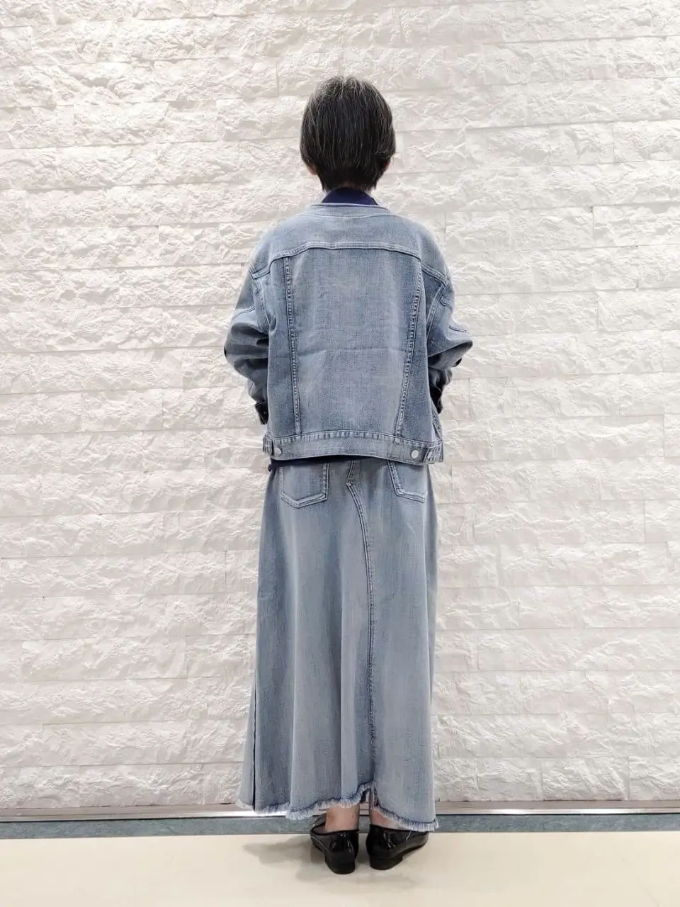 自由区 佐藤 コーディネート画像