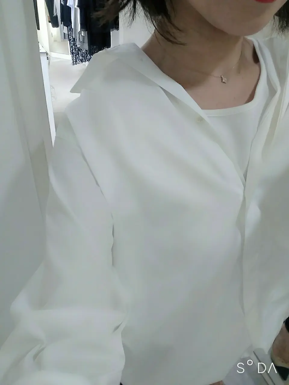 自由区 東 コーディネート画像