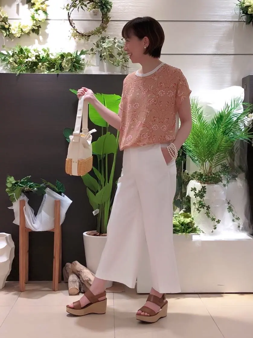 自由区 丸尾 コーディネート画像