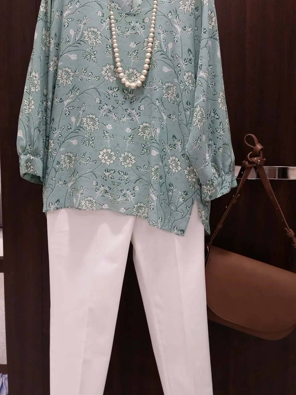 自由区 新保 コーディネート画像