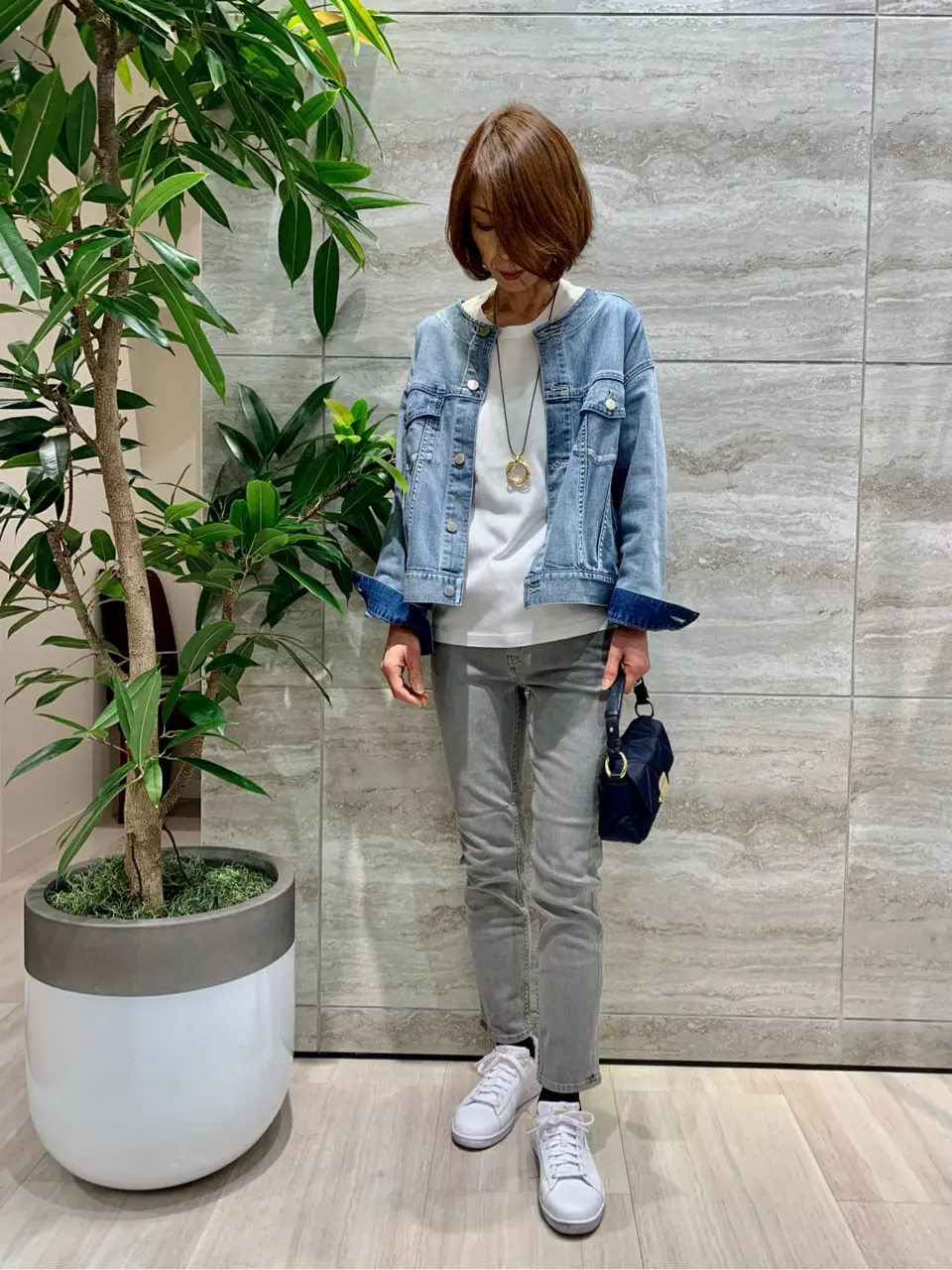 自由区 Ishii コーディネート画像