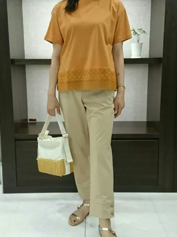 自由区 新保 コーディネート画像