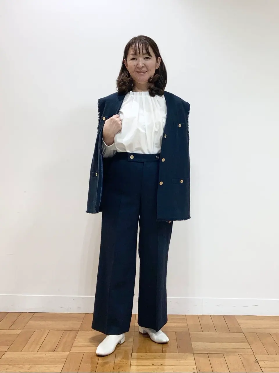  白戸 コーディネート画像