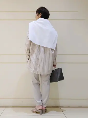 自由区 maruri コーディネート画像