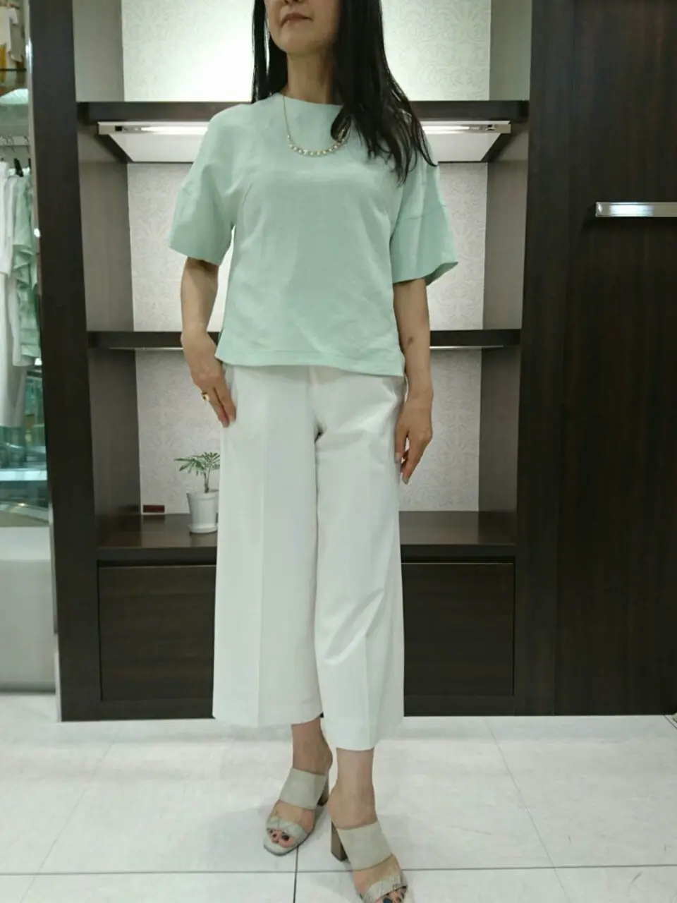 自由区 新保 コーディネート画像