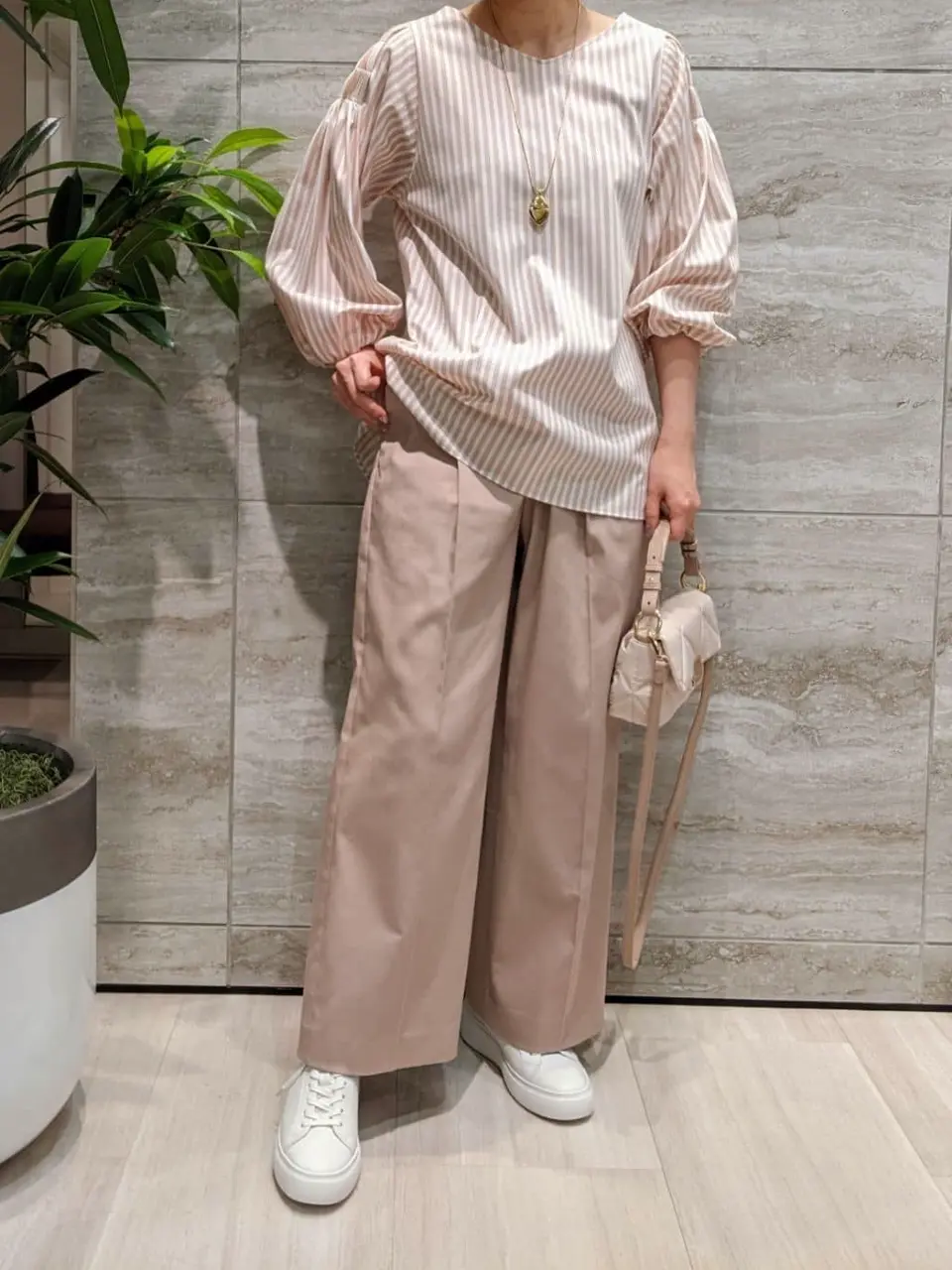 自由区 Nakai コーディネート画像